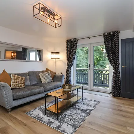 펜션 Waters Edge Lock View *